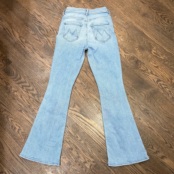 MOTHER Weekender Mid-Rise Flare Ankle Jeans -Size 24 - Picture 5 of 12